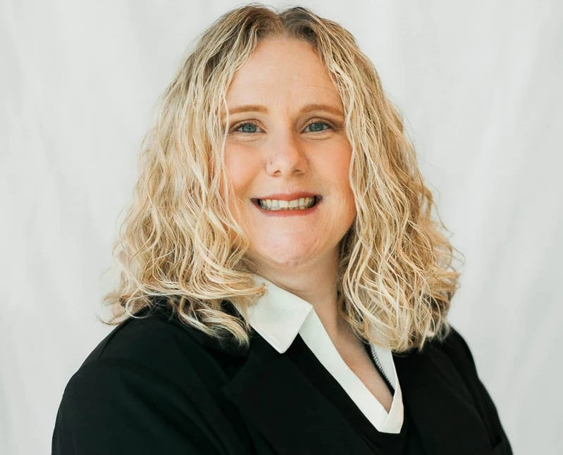 Cristin Robinson, CPC, CPMA, CCC, CRC, CEMC, AAPC Approved Instructor 